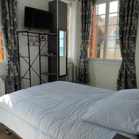 Au Gre Des Marees, Appartement Face A La Mer, Classe 3 Etoiles オー エクステリア 写真