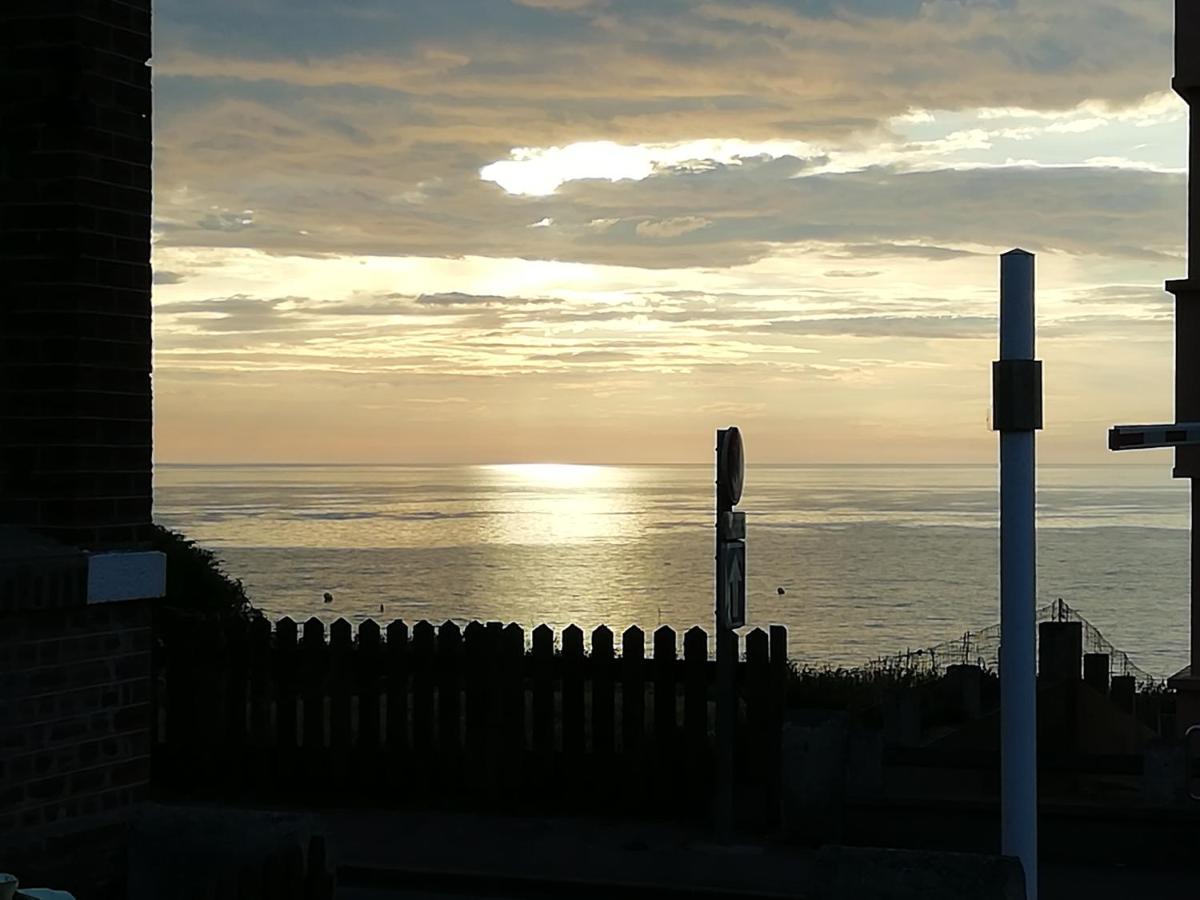 Au Gre Des Marees, Appartement Face A La Mer, Classe 3 Etoiles オー エクステリア 写真